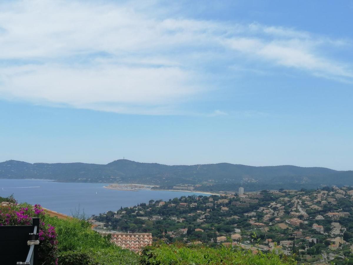 Vue Panoramique Exceptionnelle Apartment Le Lavandou Exterior photo